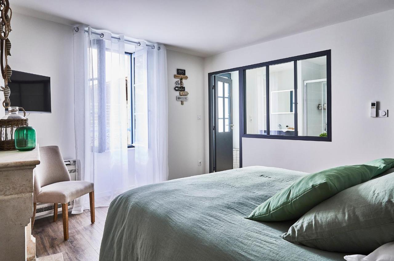 Villa Melusine Arcais Bagian luar foto